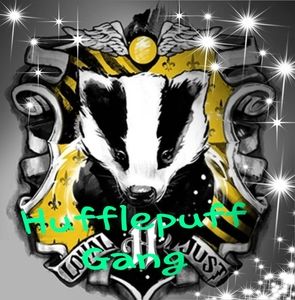 Meet your Posher, Alexia